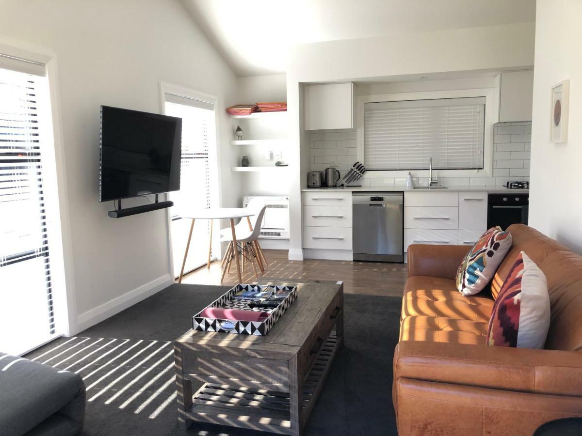 - Arohanui Chalet